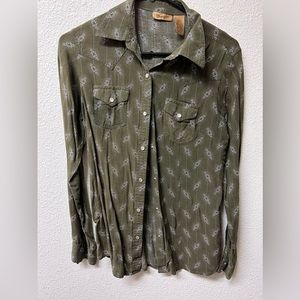 Wrangler Pearl Snap Button Up Top Size Small